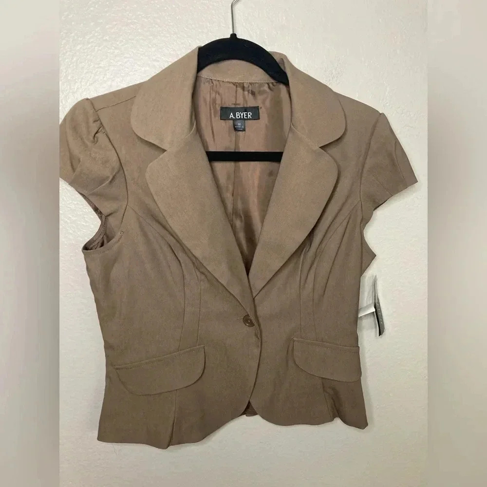 NWT A. Byer Mocha Y2K Vest Layering Top Size Medium Vintage